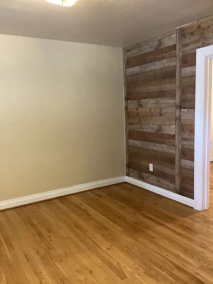 131 E. Main Street — Photo 2