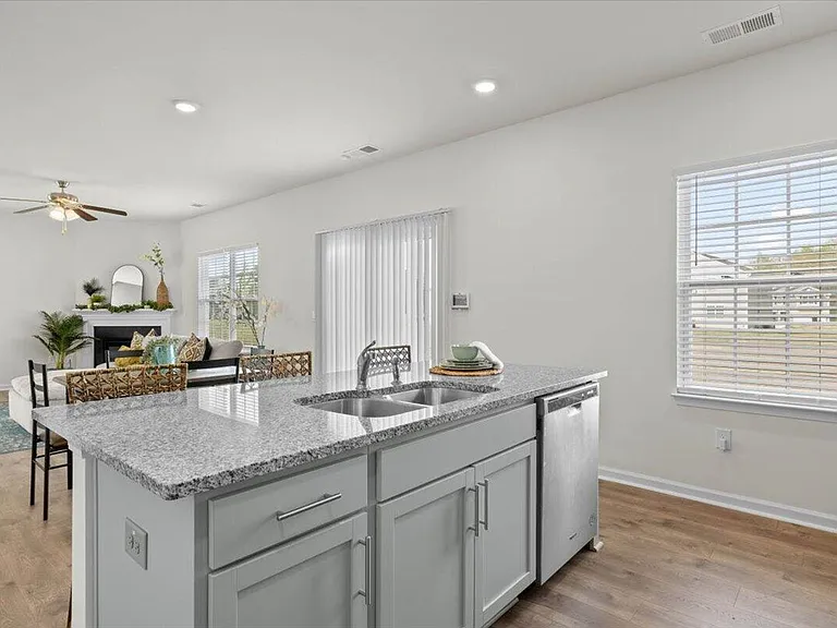 97 Long Meadow Ln — Photo 16