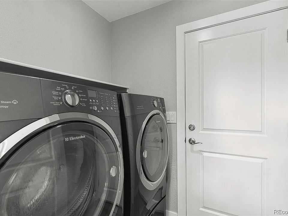 1st image of 2466 S Gibraltar Way