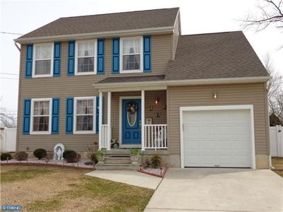 5 Joans Ln, Berlin, NJ, 08009