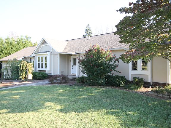 2nd image of 8506 Farmington Dr