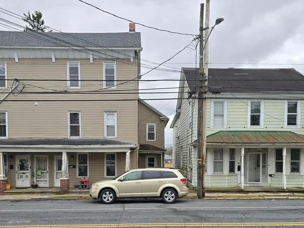 100-106 Main St, Womelsdorf, PA 19567