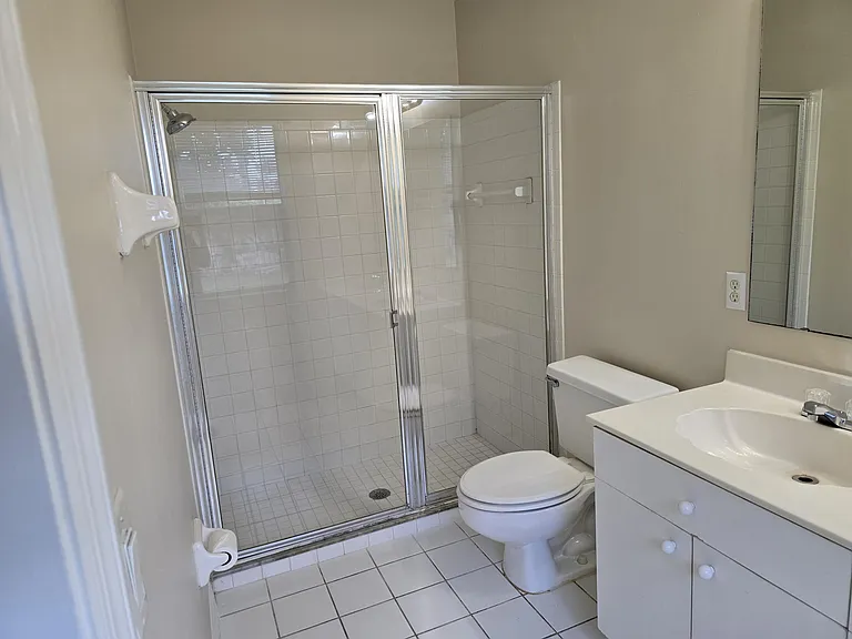 2601 SE Creston Ln — Photo 14