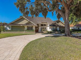 2014 Imperial Golf Course Blvd, Naples, FL 34110