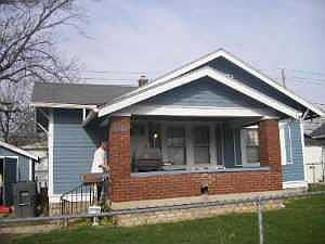 1st image of 820 N Carlyle Pl