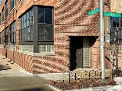 2804 N Lakewood Ave, Chicago, IL, 60657