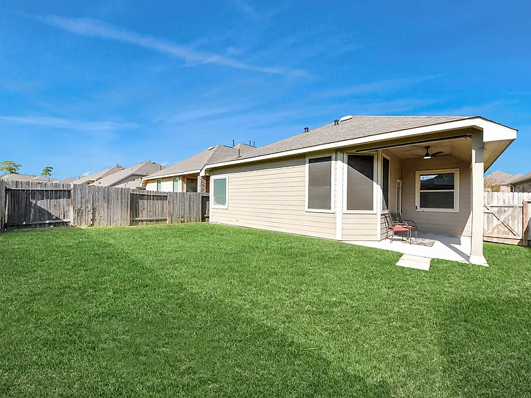 17010 Upper Ridge Ln — Photo 36