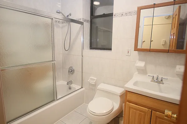 Rented by Douglas Elliman | media 17