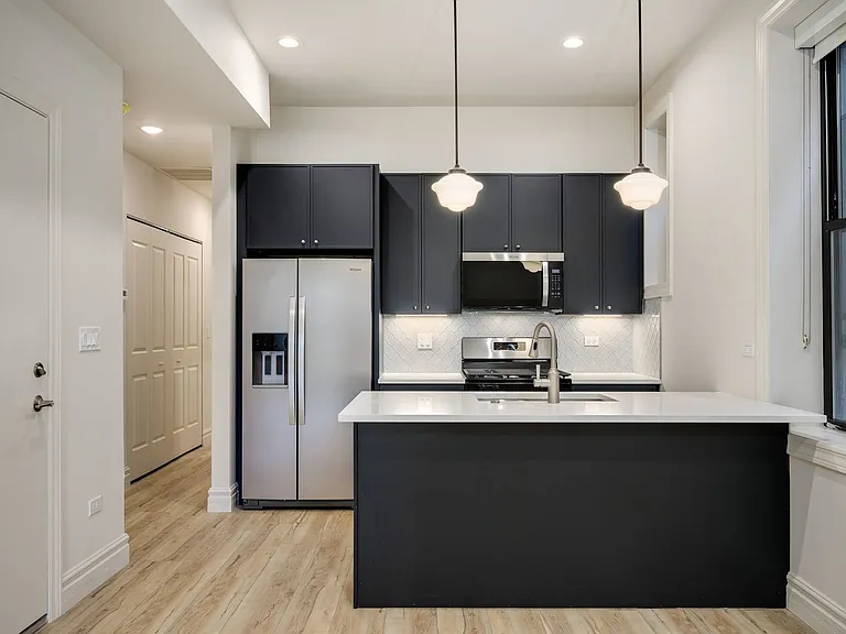 1710 W Belmont Ave #201 — Photo 1