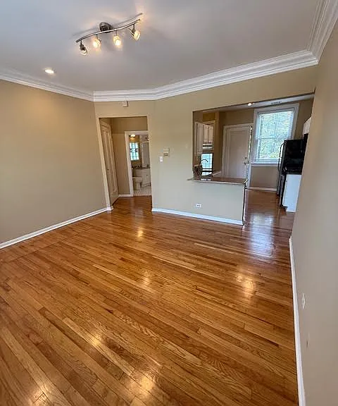 5868 N Ridge Ave #2 — Photo 5
