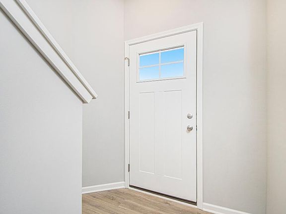 4th image of 4640 Glen Haven Dr