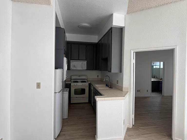 6140 Monterey Rd — Photo 7