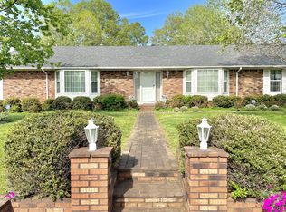 1601 Ann Rd, Lawrenceburg, TN 38464