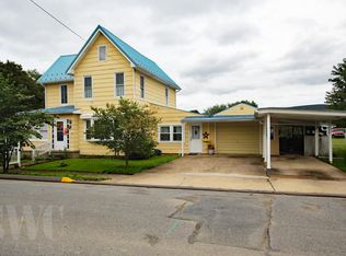 417 Fairview St, Jersey Shore, PA 17740