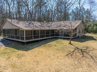 122 Whittaker Rd, Dingmans Ferry, PA 18328