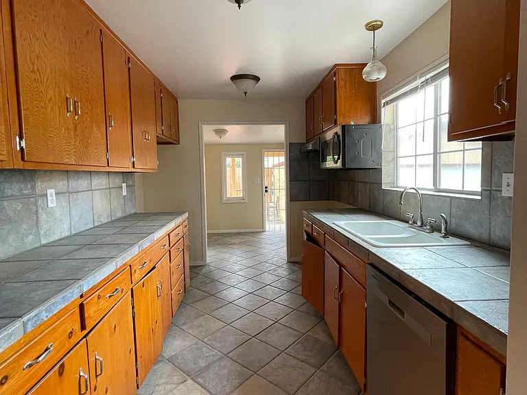 Kitchen area