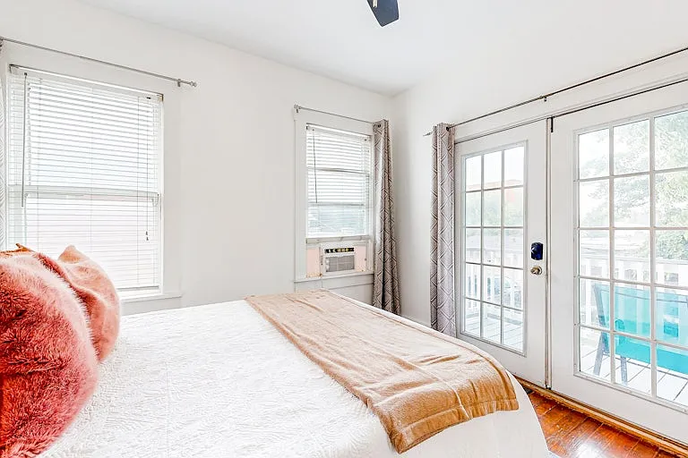 E Ashby Pl — Photo 7
