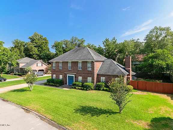 2nd image of 2537 Wrightson Dr