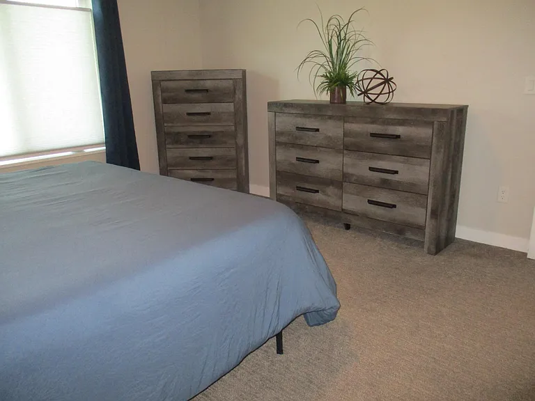 177 N Canterbury Cir — Photo 19