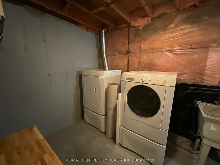 89 Highview Ave E #39 — Photo 20