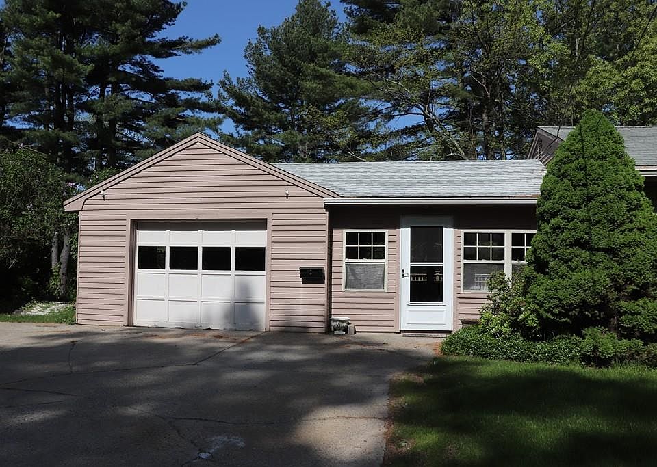 2nd image of 30 Shawmut Ave