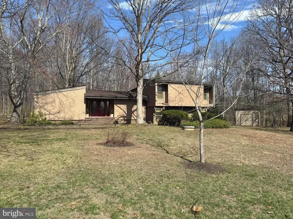 2199 Logmill Rd, Haymarket, VA 20169