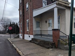 727 Glasgow St APT 1, Pottstown, PA