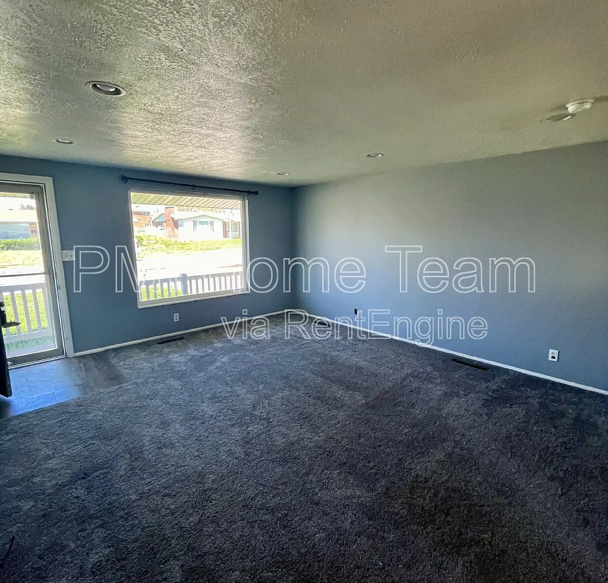 3 bed, 1.0 bath, 1149 sqft, $1,995 — Photo 2