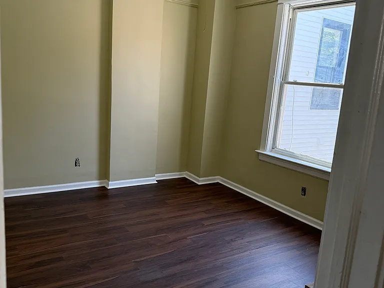 6556 S Rhodes Ave — Photo 14