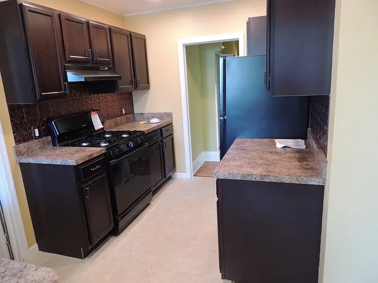 331 E University Pkwy #2 — Photo 26