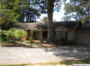1301 Panorama Dr, Vestavia Hills, AL 35216
