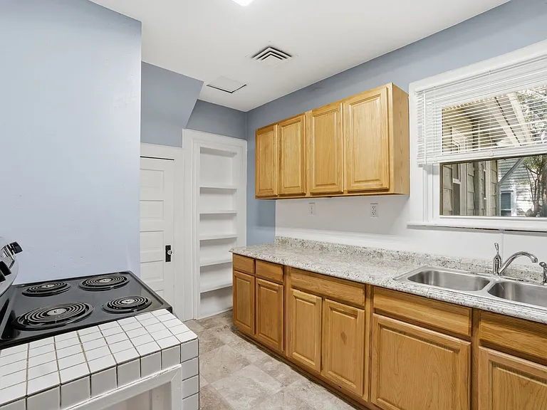5000 Powhatan Ave — Photo 12