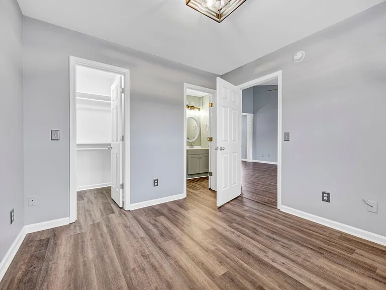 120 W Horn Ct — Photo 15