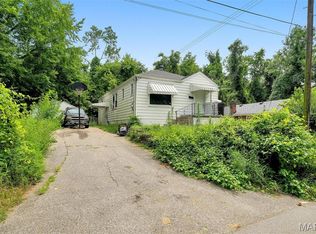 10060 Valley Dr, Saint Louis, MO