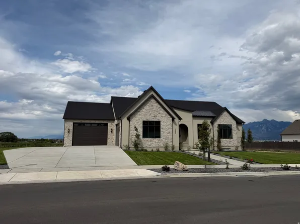 3232 W Jayden Mae Dr, Bluffdale, UT 84065