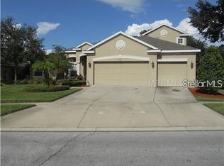 903 Arista Blvd, Valrico, FL 33594