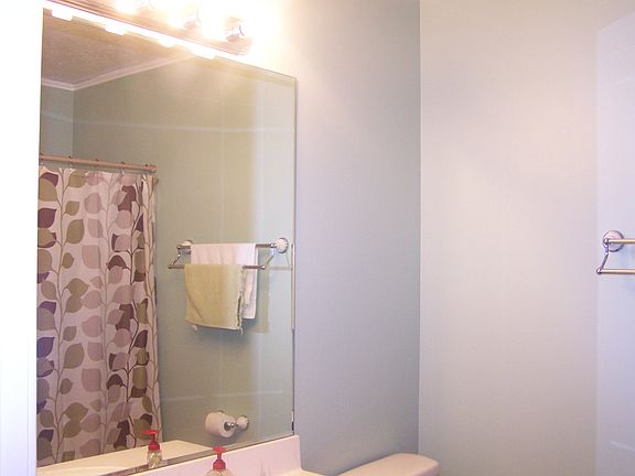 5th image of 230 Tara Cir