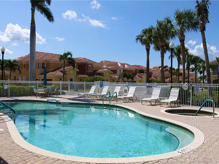 174 Shadroe Cove Cir #1004 — Photo 35