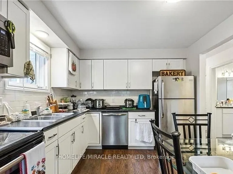 262 Patricia Ave #2 — Photo 10