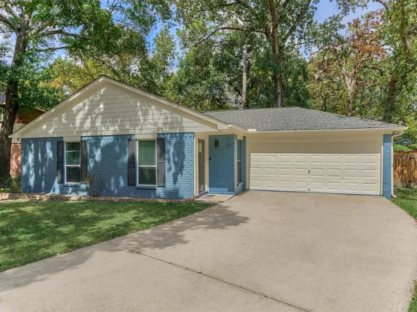 88 W White Willow Cir, Spring, TX 77381