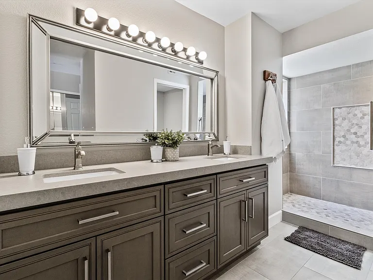 8700 E Mountain View Rd #1081 — Photo 15