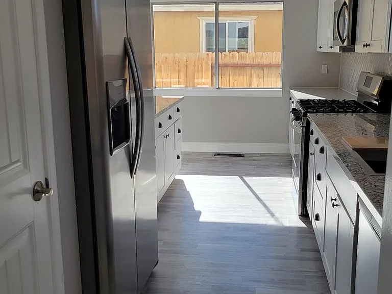 1272 Skylark St — Photo 10