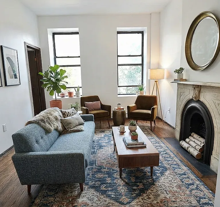 136 Jefferson Ave #2A