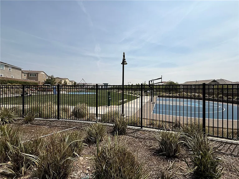 16508 Monteviejo St — Photo 31