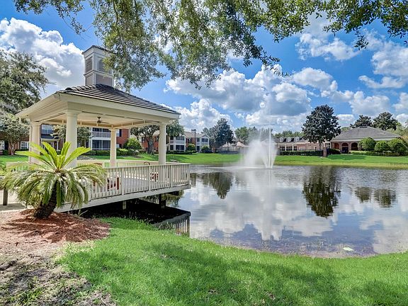 5th image of 10901 Burnt Mill Rd APT 403