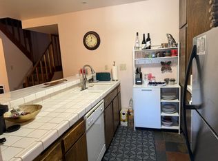 25 Lee Rd, Mammoth Lakes, CA 93546