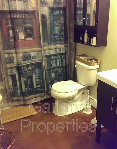 425 Campbell Ave SW #103 — Photo 6