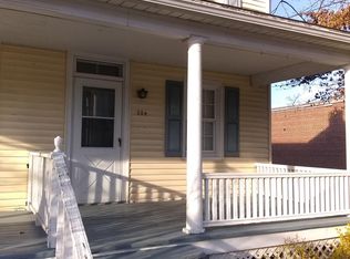 204 E State St, Quarryville, PA 17566