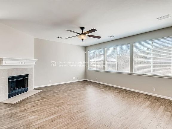 5th image of 424 Bradfield Dr #A