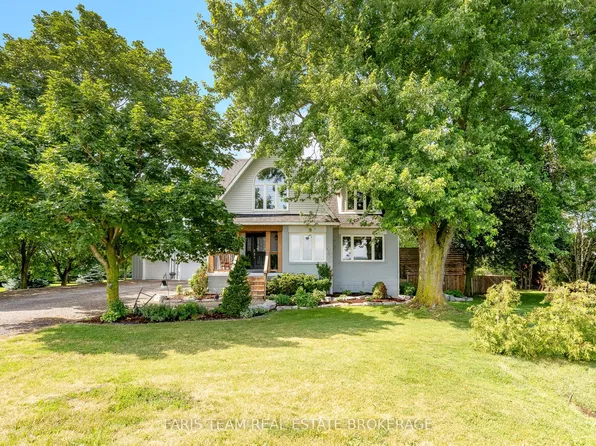 300 Juliana Rd, King, ON L3Y 4V9